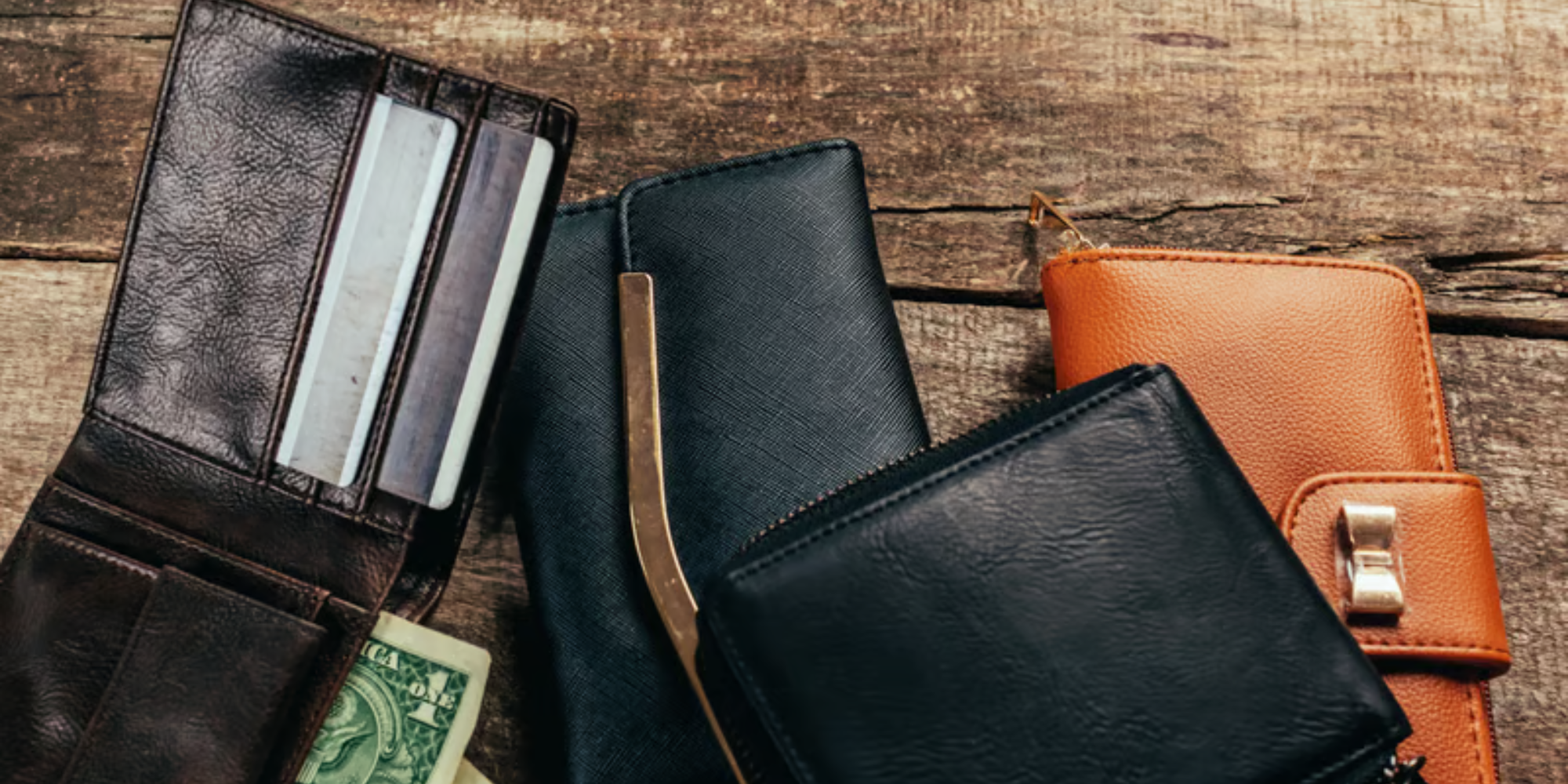 Slim vs Bifold Wallets: How to Choose the Right Wallet for Daily Carry ...